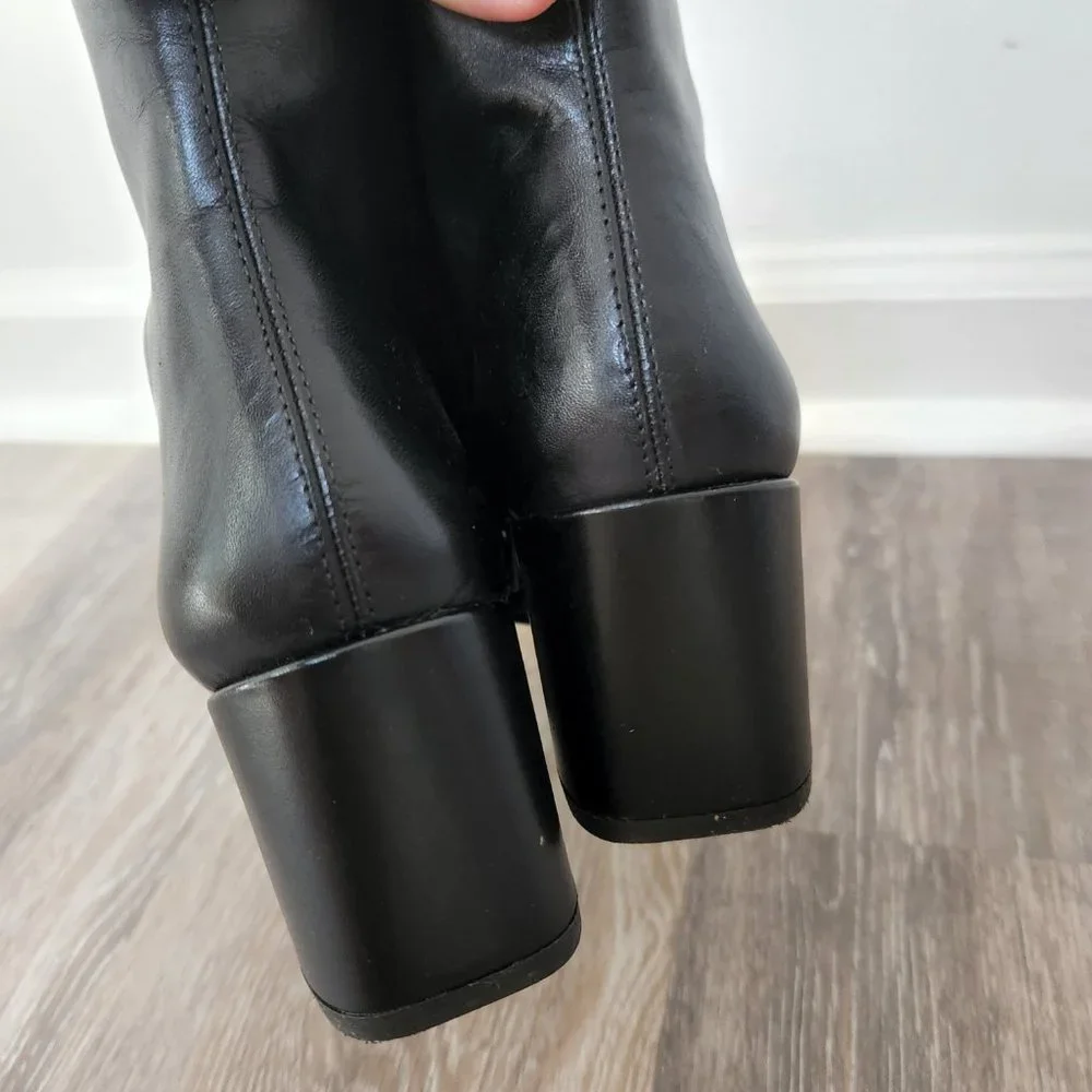 Vagabond Black Booties (Size 6) - Picture 5 of 6